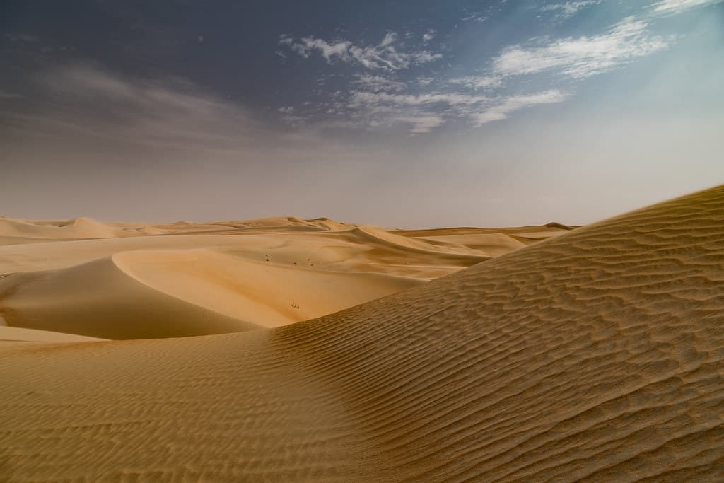 Dubai Desert Safari Photography Guide: Capture Stunning Shots in the Dunes